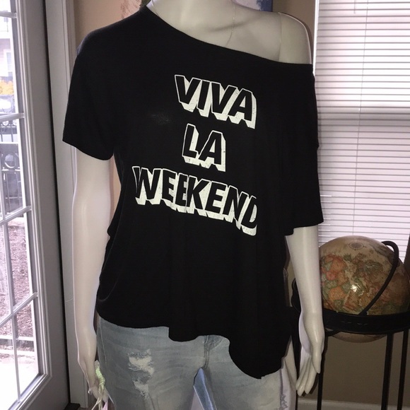 RETROBRAND BY MACY’S VIVA LA WEEKEND T-SHIRT - Picture 1 of 5